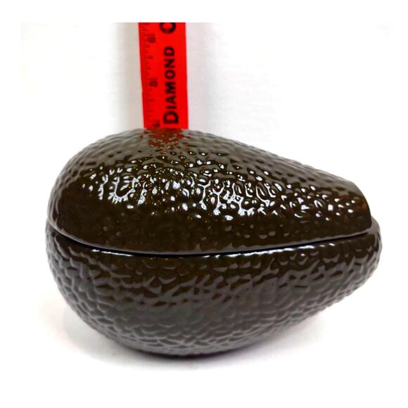 Avocado Shaped Guacamole Condiment Serving Dish w/Lid Embossed Ceramic - Picture 7 of 8